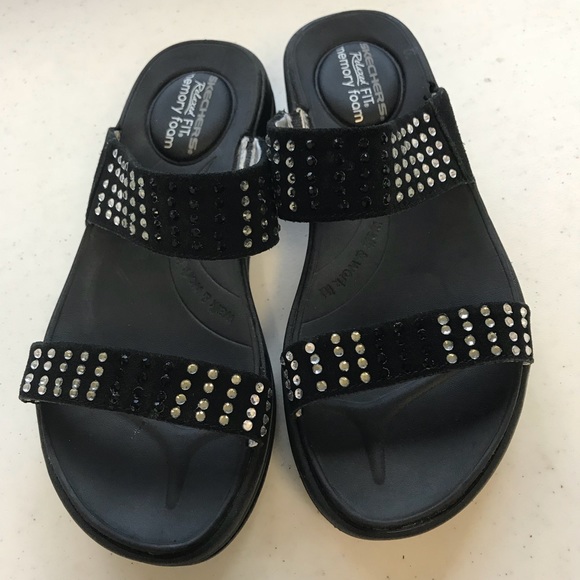 Skechers Relaxed Fit Memory Foam Sandal - Picture 1 of 4